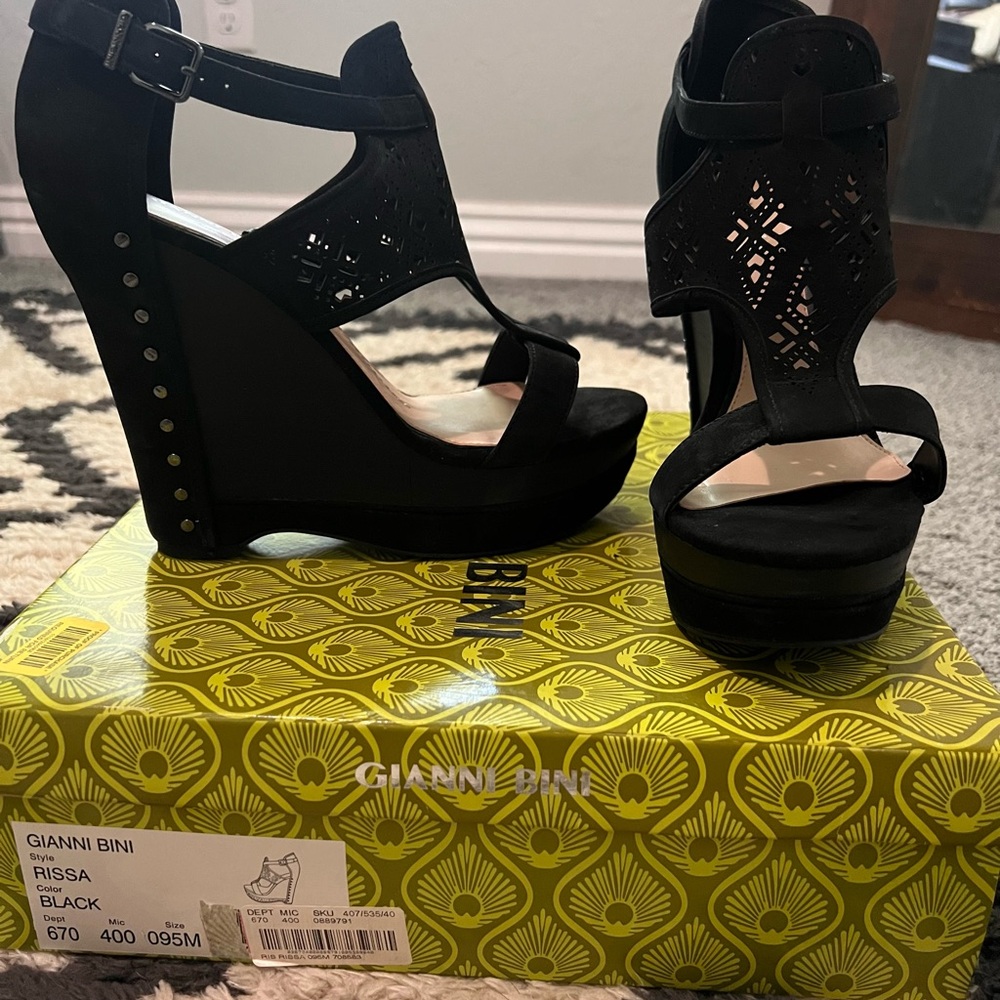 Gianni Bini Black Cutout Wedge Sandals